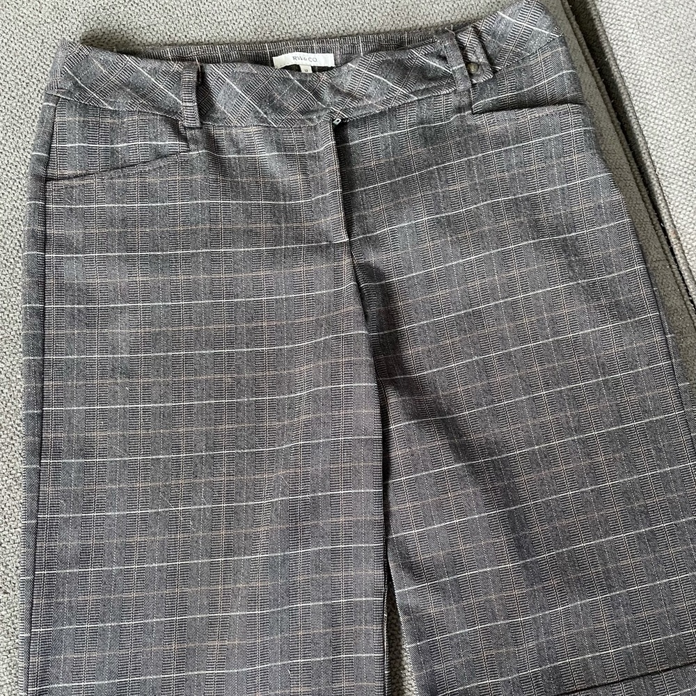 RW&CO dress shorts size 12